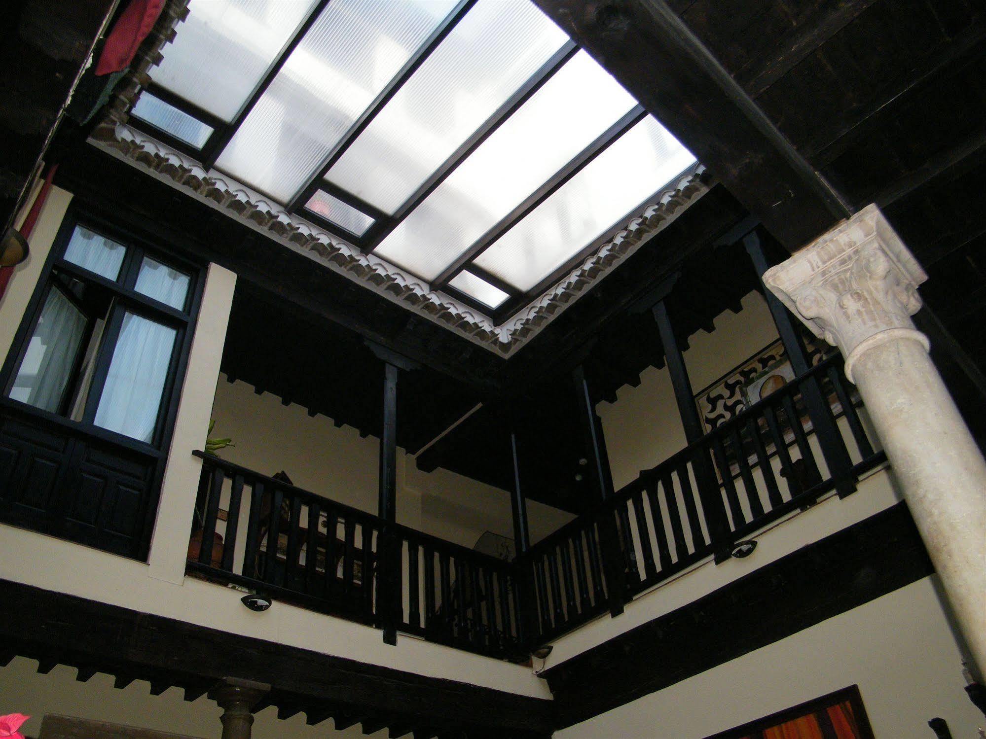 Hotel Rosa De Oro Granada Exterior foto